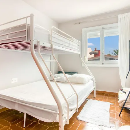 Holiday home Lilyane *
